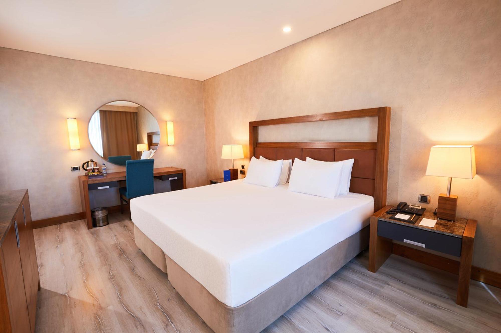 Dedeman Konya Hotel Convention Center Exteriér fotografie